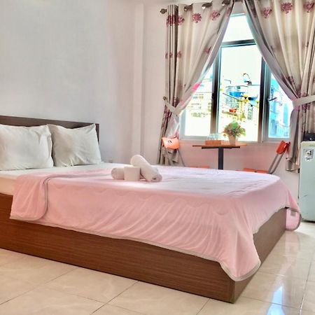 Thanhha Guesthouse At Bui Vien Walking Street Cidade de Ho Chi Minh Exterior foto