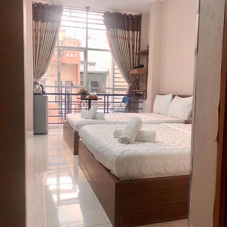 Thanhha Guesthouse At Bui Vien Walking Street Cidade de Ho Chi Minh Exterior foto