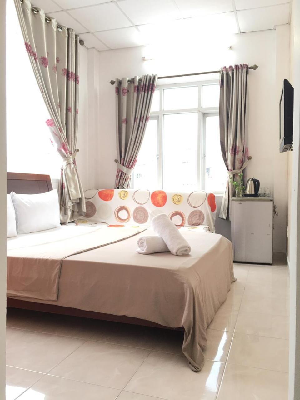 Thanhha Guesthouse At Bui Vien Walking Street Cidade de Ho Chi Minh Exterior foto