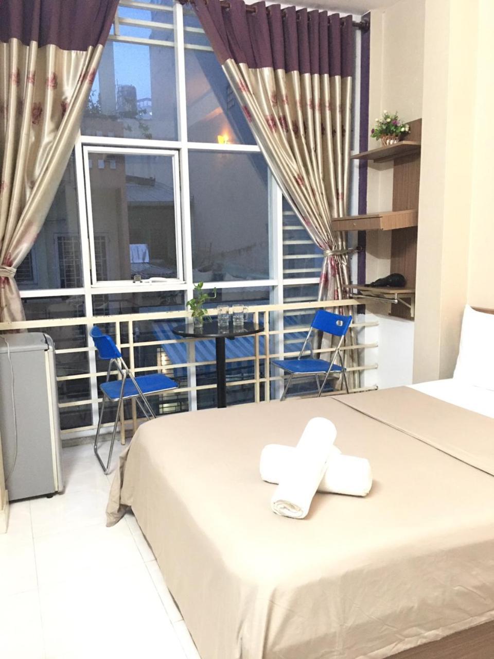 Thanhha Guesthouse At Bui Vien Walking Street Cidade de Ho Chi Minh Exterior foto
