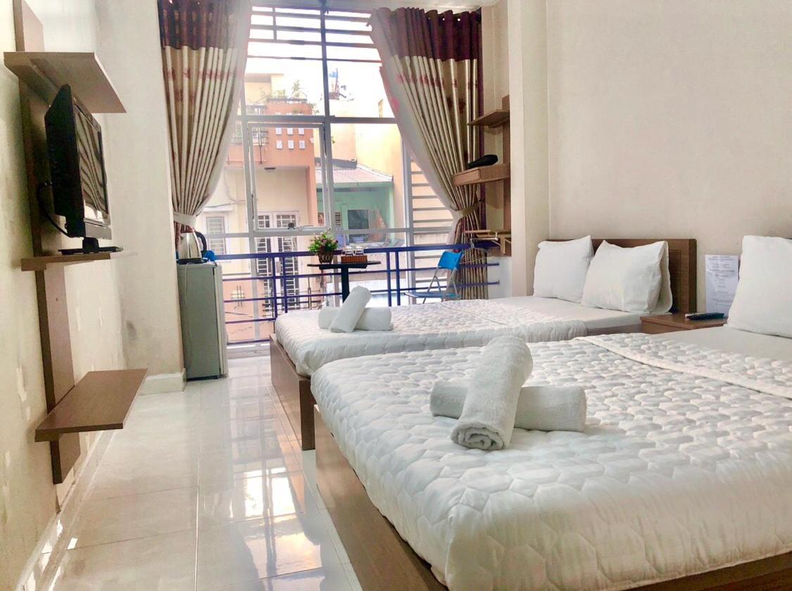 Thanhha Guesthouse At Bui Vien Walking Street Cidade de Ho Chi Minh Exterior foto